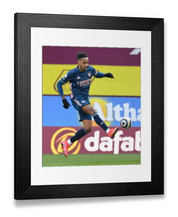 Framed Print : Arsenal's Aubameyang Scores in Empty Turf Moor: Burnley vs Arsenal, Premier League 2021