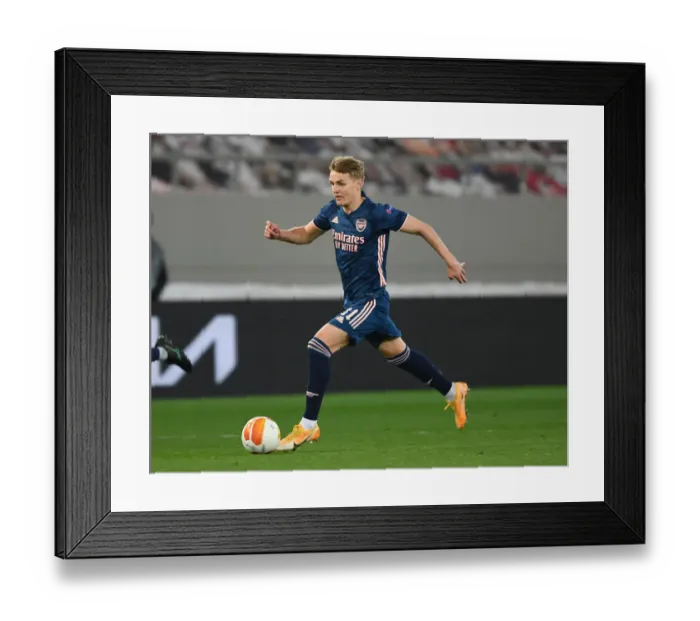 Framed Print : Behind Closed Doors: Martin Odegaard's Europa League Debut for Arsenal against Olympiacos (March 2021) Framed Print : Behind Closed Doors: Martin Odegaard's Europa League Debut for Arsenal against Olympiacos (March 2021)