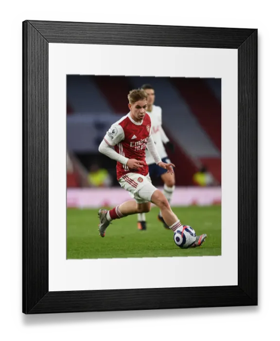 Framed Print : Emile Smith Rowe Shines: Arsenal's Standout Performance Against Tottenham at Empty Emirates, Premier League 2020-21