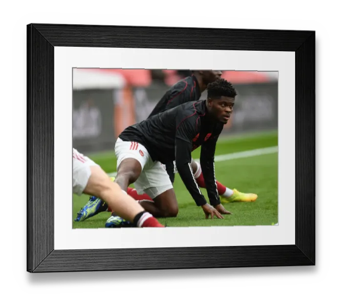 Framed Print : Arsenal's Thomas Partey Gears Up for Intense Arsenal v Tottenham Clash