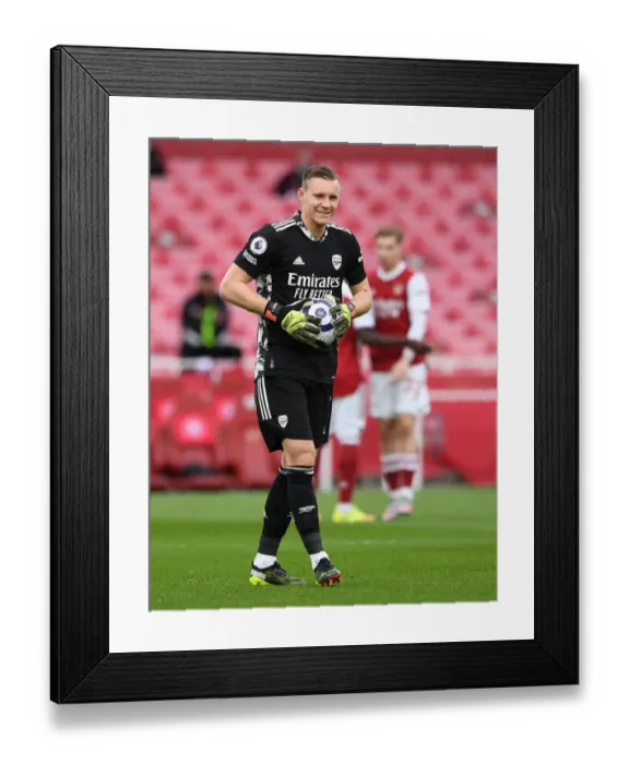 Framed Print : Arsenal's Bernd Leno Focuses Before Arsenal v Tottenham Premier League Clash