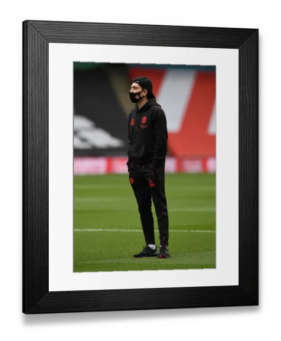 Framed Print : Arsenal's Hector Bellerin: Pre-Match Intensity Ahead of Arsenal vs. Tottenham Showdown