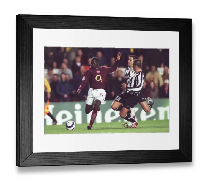 Framed Print : Emmanuel Eboue (Arsenal) Gianluca Zambrotta and Fabio Cannavaro (Juve)