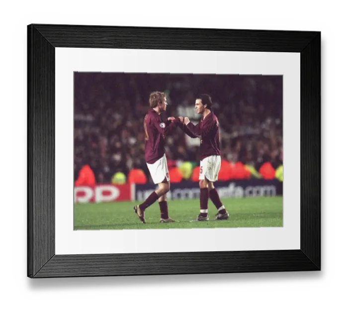 Framed Print : Cesc Fabregas and Alex Hleb (Arsenal) celebrates at the end of the match Framed Print : Cesc Fabregas and Alex Hleb (Arsenal) celebrates at the end of the match