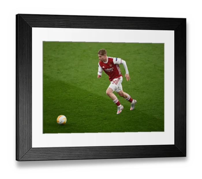 Framed Print : Emile Smith Rowe Shines: Arsenal's Standout Performance in Empty Emirates Against Olympiacos, UEFA Europa League 2021