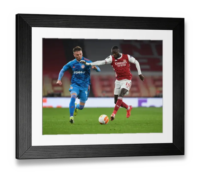 Framed Print : Arsenal vs Olympiacos: Pepe Clash in Empty Europa League Arena
