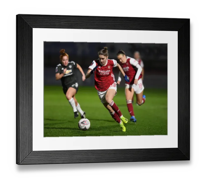 Framed Print : Arsenal's Vivianne Miedema Stars in Empty Meadow Park: FA WSL 2021 Match vs Manchester United Women