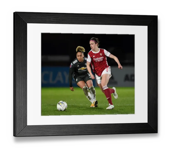 Framed Print : Arsenal vs Manchester United: Barclays FA WSL Clash Amidst Empty Stands (Arsenal Women v Manchester United, 2021)
