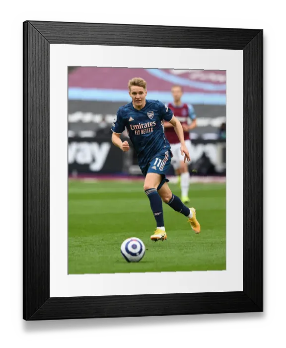 Framed Print : Martin Odegaard in Action: Arsenal vs West Ham United, Premier League 2020-21