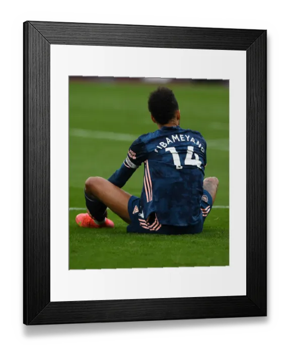 Framed Print : Aubameyang in Action: West Ham United vs. Arsenal, Premier League 2020-21