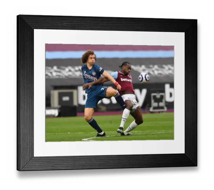 Framed Print : David Luiz vs Michail Antonio: A Battle of Strength in the Intense West Ham United vs Arsenal Premier League Clash Framed Print : David Luiz vs Michail Antonio: A Battle of Strength in the Intense West Ham United vs Arsenal Premier League Clash