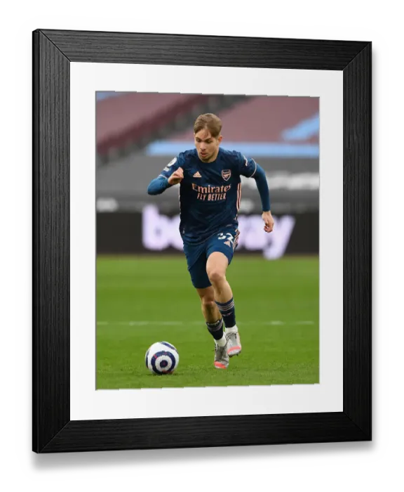 Framed Print : Emile Smith Rowe's Brilliant Performance: Arsenal Triumphs Over West Ham United in the Premier League 2020-21