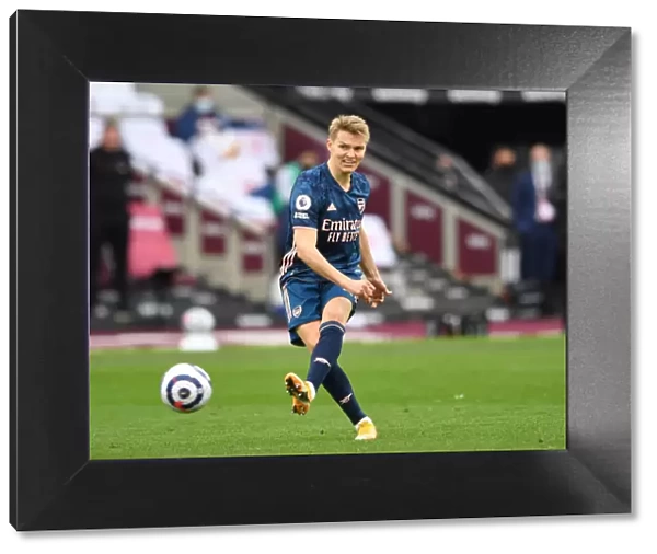 Martin Odegaard in Action: Arsenal vs. West Ham United, Premier League 2020-21