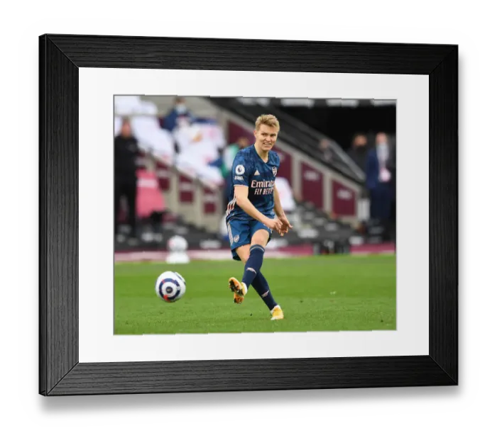 Framed Print : Martin Odegaard in Action: Arsenal vs. West Ham United, Premier League 2020-21 Framed Print : Martin Odegaard in Action: Arsenal vs. West Ham United, Premier League 2020-21