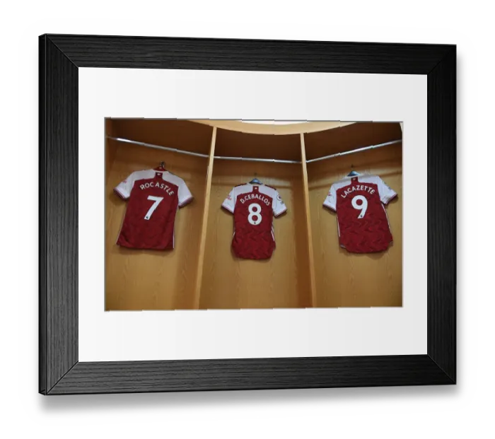 Framed Print : Empty Emirates: Arsenal v Liverpool - Rocastle's Ghost in the Premier League (2020-21) Framed Print : Empty Emirates: Arsenal v Liverpool - Rocastle's Ghost in the Premier League (2020-21)