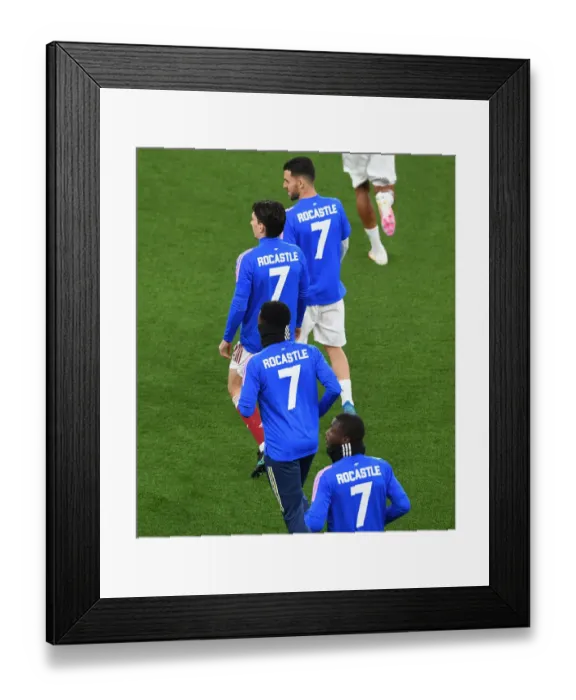 Framed Print : Arsenal Honors Late Legend Rocastle Before Empty-Stand Emirates: Arsenal vs Liverpool, 2021-21 Premier League Framed Print : Arsenal Honors Late Legend Rocastle Before Empty-Stand Emirates: Arsenal vs Liverpool, 2021-21 Premier League