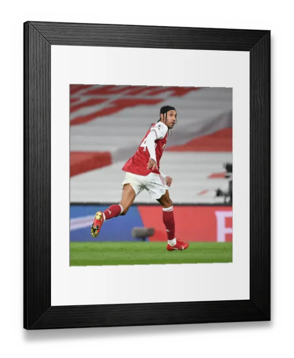 Framed Print : Arsenal's Aubameyang Faces Liverpool in Empty Emirates Stadium - Premier League 2021