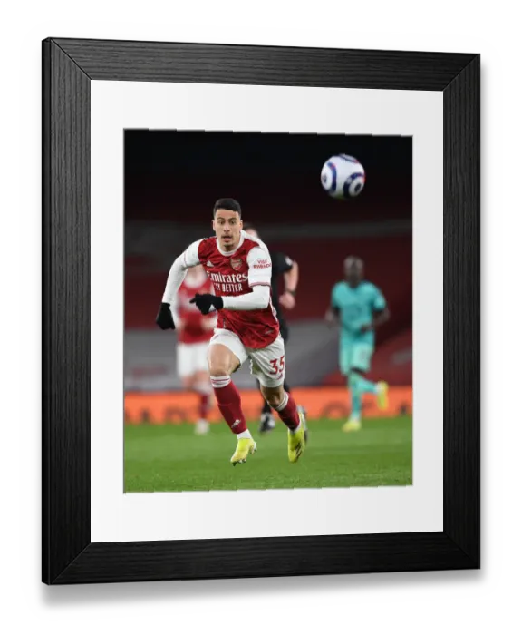 Framed Print : Arsenal vs Liverpool: Empty Emirates Stadium Showdown (2020-21)
