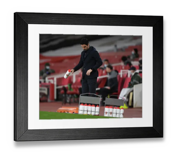 Framed Print : Mikel Arteta Faces Liverpool in Empty Emirates Stadium: Arsenal vs. Liverpool, Premier League 2021