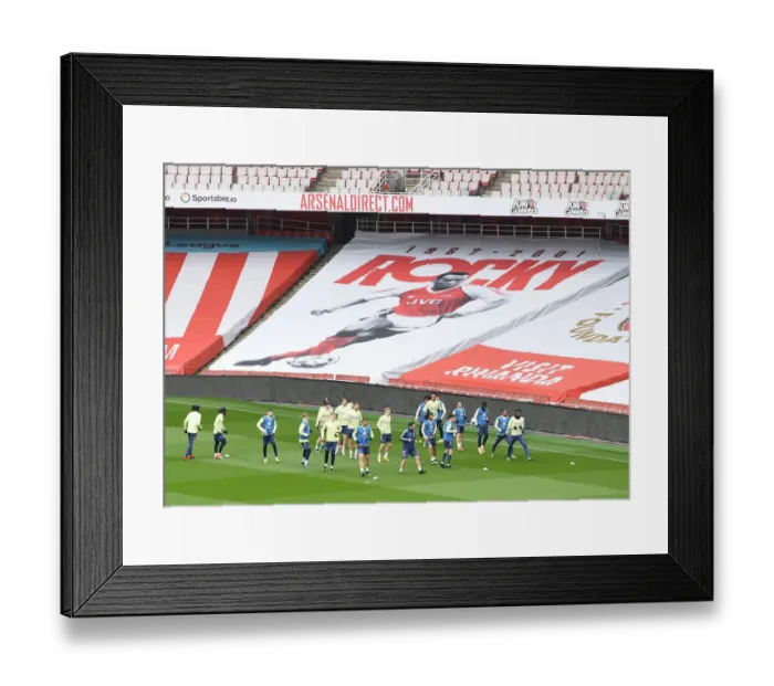 Framed Print : Arsenal v Liverpool: Premier League Training, Emirates Stadium (Behind Closed Doors, April 2021) Framed Print : Arsenal v Liverpool: Premier League Training, Emirates Stadium (Behind Closed Doors, April 2021)