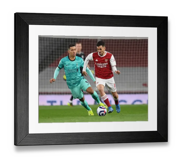 Framed Print : Arsenal vs. Liverpool: Clash of Titans in the Premier League