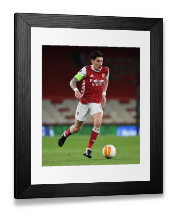 Framed Print : Arsenal's Hector Bellerin at Empty Emirates: Arsenal vs Slavia Praha, Europa League Quarterfinal Amidst Coronavirus Restrictions Framed Print : Arsenal's Hector Bellerin at Empty Emirates: Arsenal vs Slavia Praha, Europa League Quarterfinal Amidst Coronavirus Restrictions