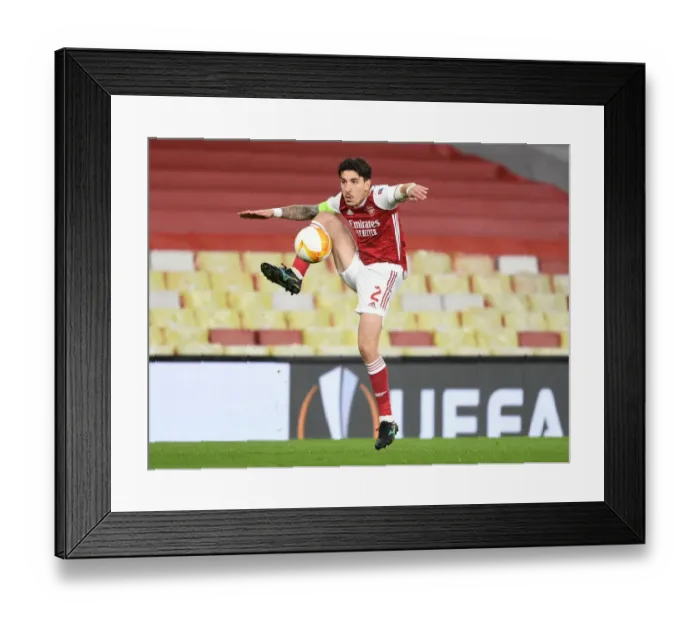 Framed Print : Arsenal vs Slavia Praha: Hector Bellerin in UEFA Europa League Quarterfinal at Empty Emirates Stadium Framed Print : Arsenal vs Slavia Praha: Hector Bellerin in UEFA Europa League Quarterfinal at Empty Emirates Stadium