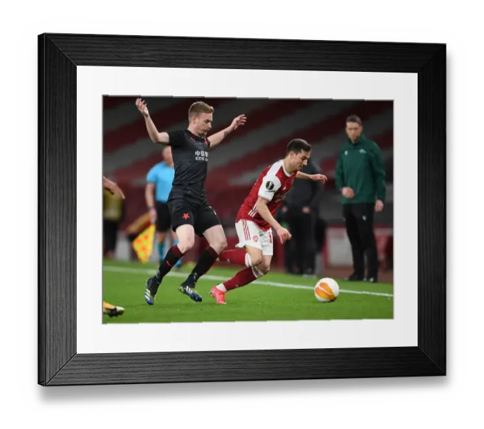 Framed Print : Arsenal vs Slavia Praha: Empty Emirates Stadium - Cedric vs Zima Clash in UEFA Europa League Quarterfinal Amid Pandemic Restrictions