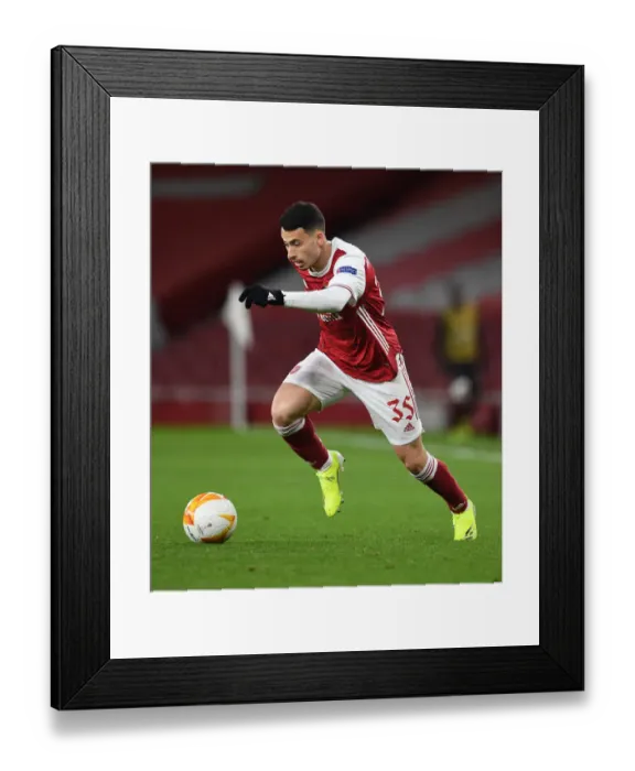 Framed Print : Behind Closed Doors: Gabriel Martinelli in Action for Arsenal against Slavia Praha in the UEFA Europa League Quarterfinal Framed Print : Behind Closed Doors: Gabriel Martinelli in Action for Arsenal against Slavia Praha in the UEFA Europa League Quarterfinal