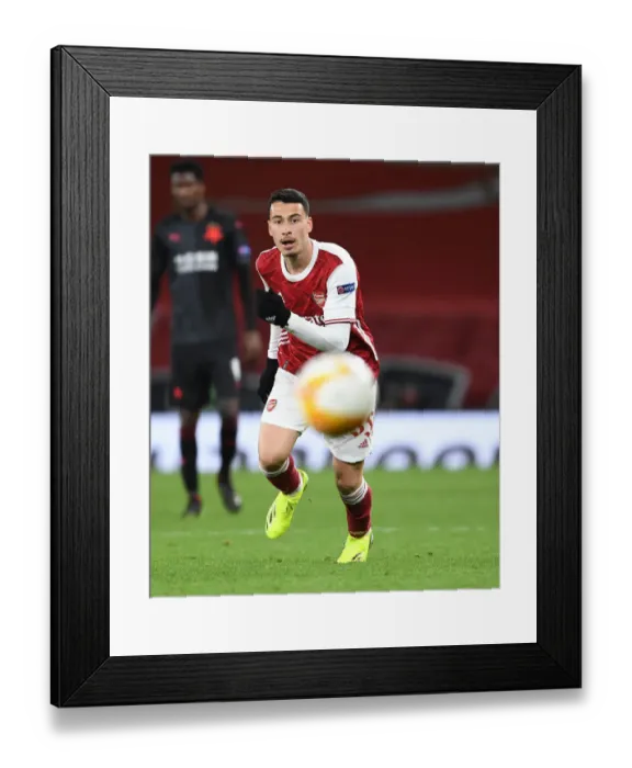 Framed Print : Arsenal's Gabriel Martinelli in UEFA Europa League Quarterfinal vs Slavia Praha at Emirates Stadium (Behind Closed Doors)