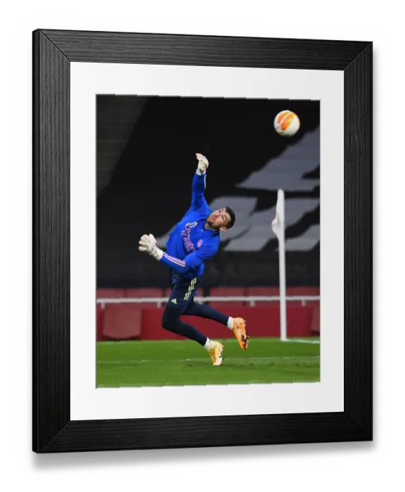 Framed Print : Arsenal FC vs Slavia Praha: Mat Ryan Warms Up Ahead of Europa League Quarterfinal at Empty Emirates Stadium