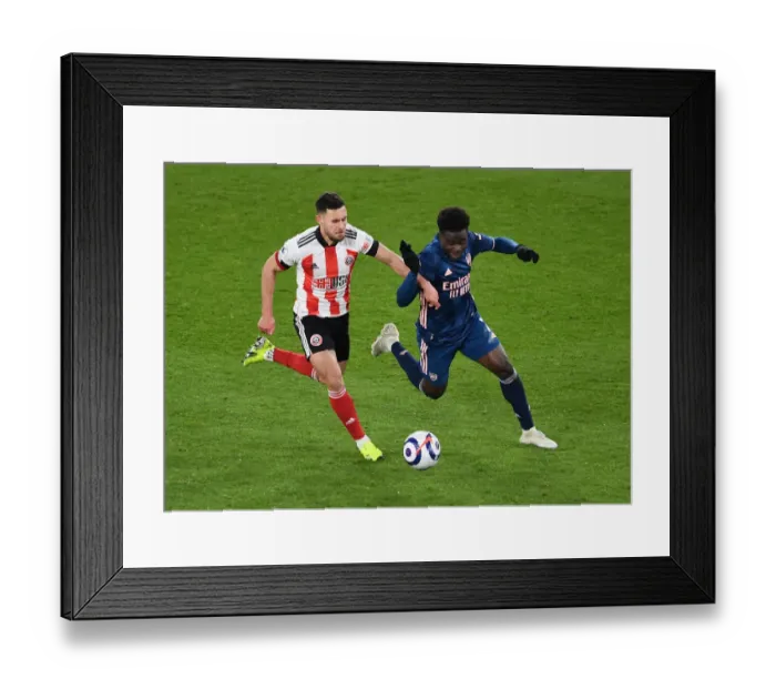 Framed Print : Saka in Action: Sheffield United vs. Arsenal, Premier League 2020-21