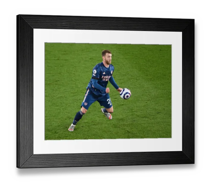 Framed Print : Calum Chambers in Action: Arsenal vs Sheffield United, Premier League 2020-21