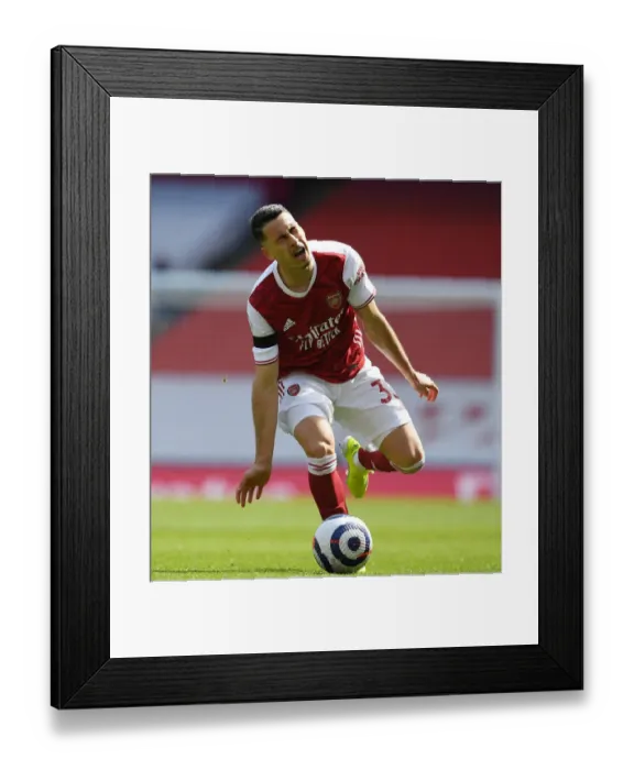 Framed Print : Martinelli Shines: Arsenal's Empty Emirates Victory over Fulham (2020-21) - Gabriel's Standout Performance