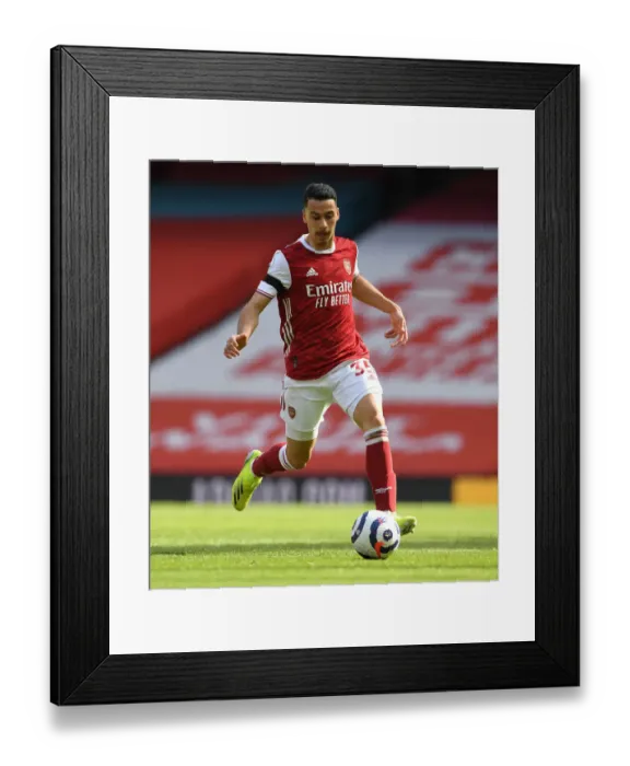 Framed Print : Gabriel Martinelli Shines in Empty Emirates: Arsenal's Standout Performance Against Fulham (April 2021)
