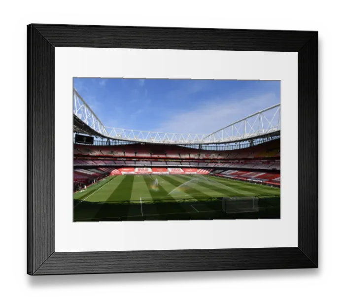 Framed Print : Arsenal vs Fulham at Empty Emirates: 2020-21 Premier League Match under COVID-19 Restrictions Framed Print : Arsenal vs Fulham at Empty Emirates: 2020-21 Premier League Match under COVID-19 Restrictions