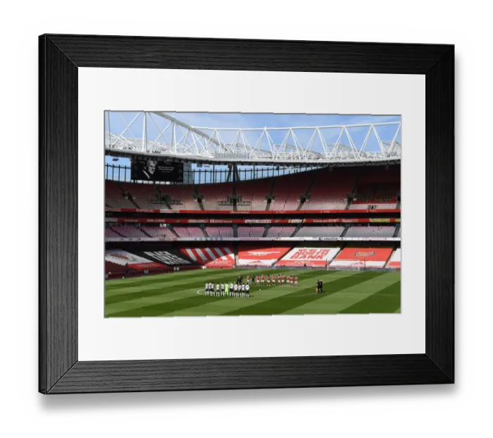 Framed Print : Arsenal vs. Fulham: Silence for Prince Philip in Empty Emirates Stadium, April 2021 (Premier League) Framed Print : Arsenal vs. Fulham: Silence for Prince Philip in Empty Emirates Stadium, April 2021 (Premier League)