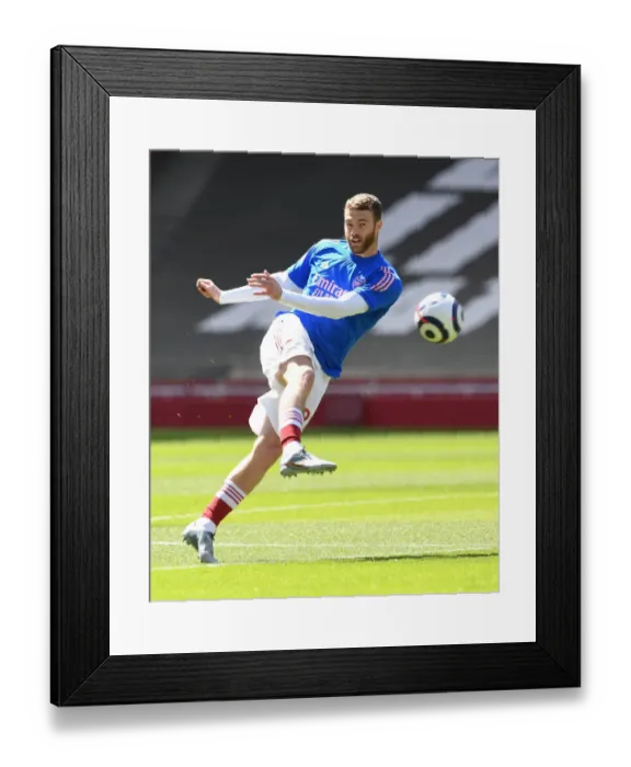 Framed Print : Arsenal's Calum Chambers Before Empty Emirates: Arsenal v Fulham, Premier League 2020-21