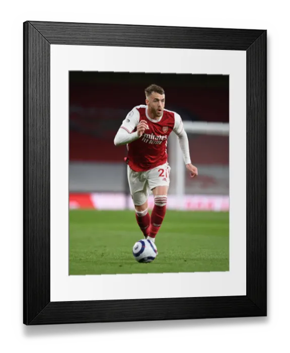 Framed Print : Arsenal vs Everton: Emirates Battle in Empty Stands (April 2021) Framed Print : Arsenal vs Everton: Emirates Battle in Empty Stands (April 2021)