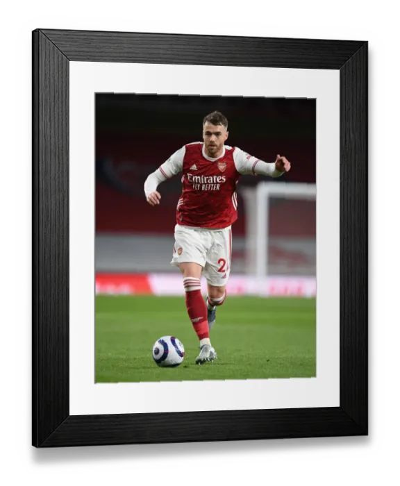 Framed Print : Arsenal vs Everton: Emirates Stadium Showdown Amidst Pandemic Restrictions - Calum Chambers Focuses on Football (April 2021) Framed Print : Arsenal vs Everton: Emirates Stadium Showdown Amidst Pandemic Restrictions - Calum Chambers Focuses on Football (April 2021)