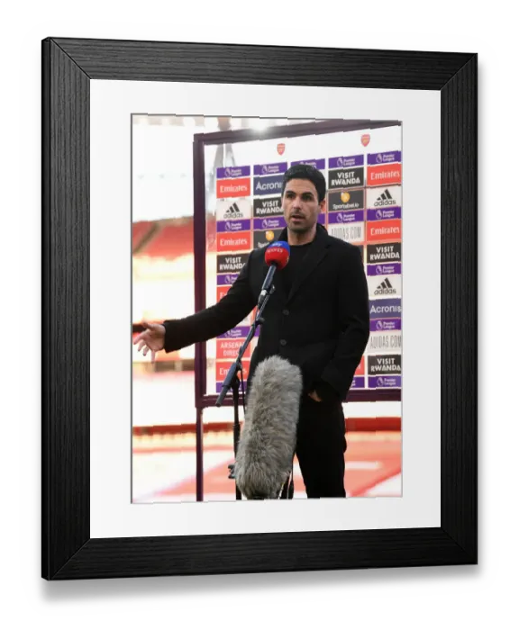 Framed Print : Arsenal's Mikel Arteta Prepares for Arsenal vs. Everton Showdown (April 2021)