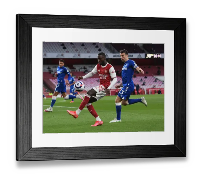 Framed Print : Pepe vs. Coleman: Intense Rivalry Unfolds in Arsenal vs. Everton Premier League Clash
