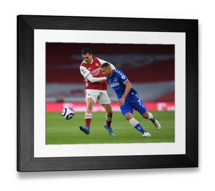 Framed Print : Arsenal vs Everton: Intense Battle - Dani Ceballos vs Richarlison, Premier League 2020-21 Framed Print : Arsenal vs Everton: Intense Battle - Dani Ceballos vs Richarlison, Premier League 2020-21