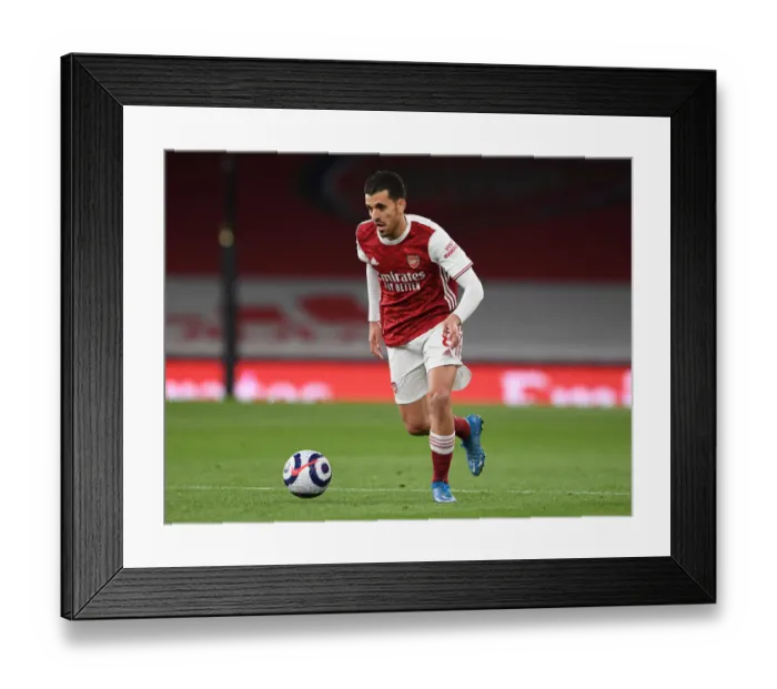 Framed Print : Arsenal's Dani Ceballos in Action Against Everton - Premier League 2020-21 Framed Print : Arsenal's Dani Ceballos in Action Against Everton - Premier League 2020-21