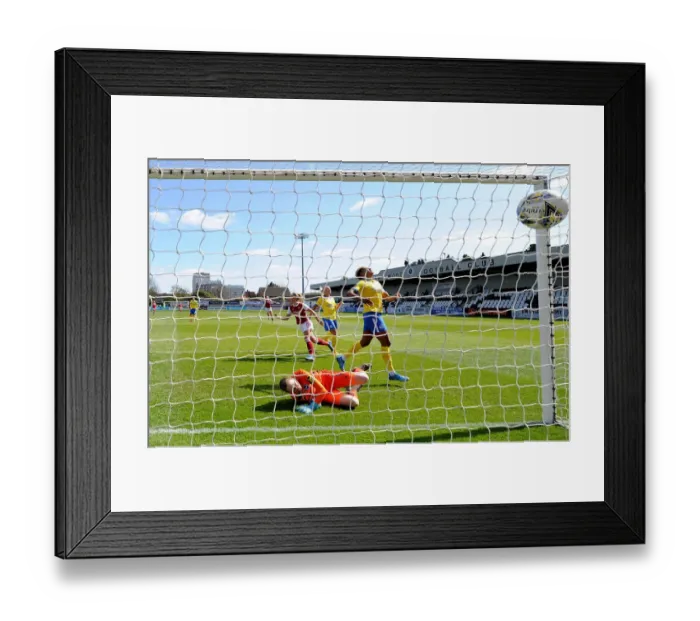 Framed Print : Arsenal Women's Victory: Jordan Nobbs Scores Second Goal Against Brighton in Empty Meadow Park Framed Print : Arsenal Women's Victory: Jordan Nobbs Scores Second Goal Against Brighton in Empty Meadow Park