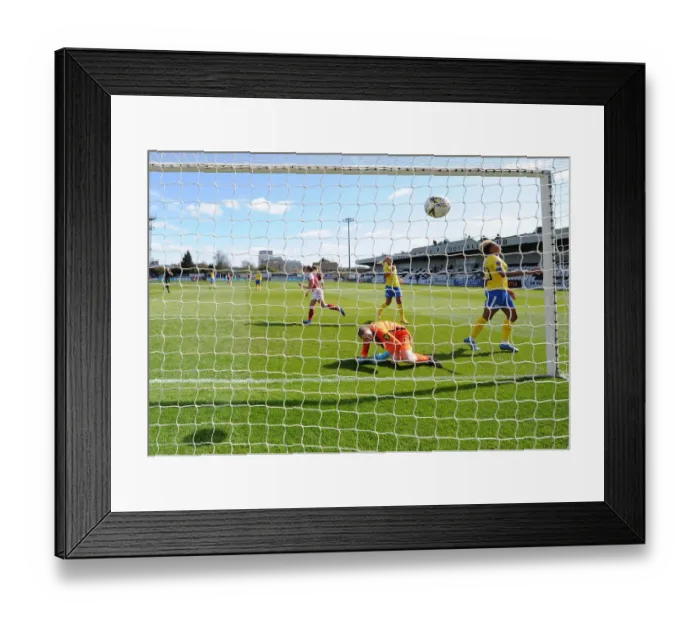 Framed Print : Arsenal Women's Victory: Jordan Nobbs Scores Double in Empty Meadow Park (2020-21 Season) Framed Print : Arsenal Women's Victory: Jordan Nobbs Scores Double in Empty Meadow Park (2020-21 Season)