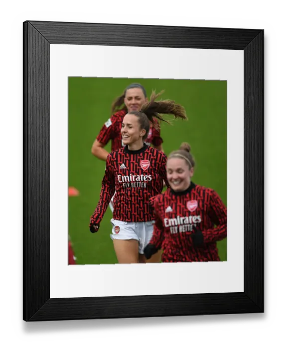 Framed Print : Arsenal's Lia Walti Shines in Empty Meadow Park: Arsenal Women vs. West Ham United Women Amidst Coronavirus Restrictions