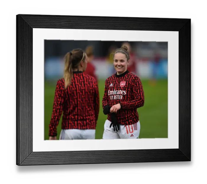 Framed Print : Arsenal's Kim Little Prepares for West Ham Clash in Empty Meadow Park (Arsenal Women vs. West Ham United Women, FA WSL 2021) Framed Print : Arsenal's Kim Little Prepares for West Ham Clash in Empty Meadow Park (Arsenal Women vs. West Ham United Women, FA WSL 2021)