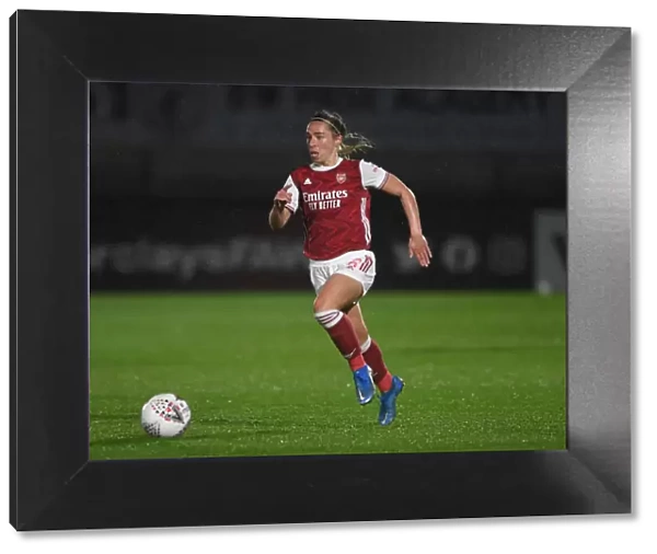 Arsenal's Jordan Nobbs in Action against West Ham United Women in FA WSL Match Amidst Empty Stands (2020-21)