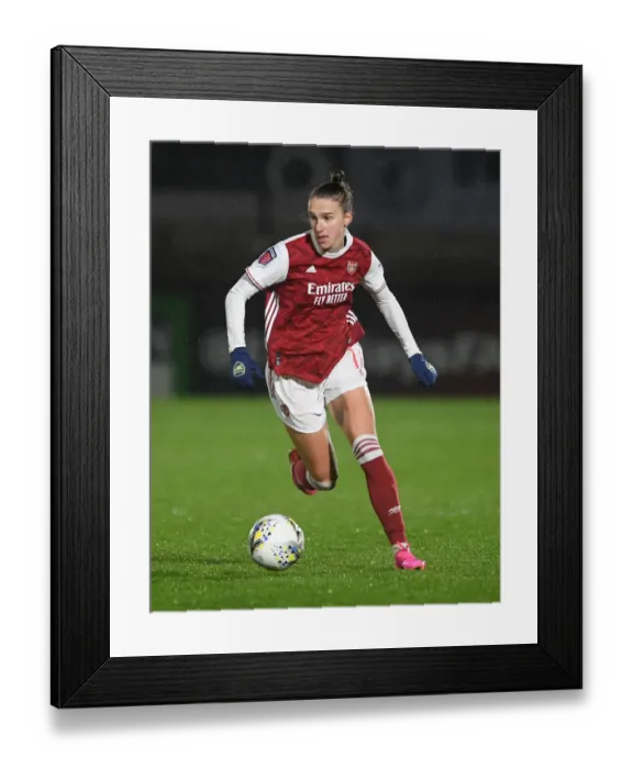 Framed Print : Arsenal's Vivianne Miedema Shines in Empty Meadow Park: Arsenal Women vs West Ham United Women, FA Womens Super League 2021
